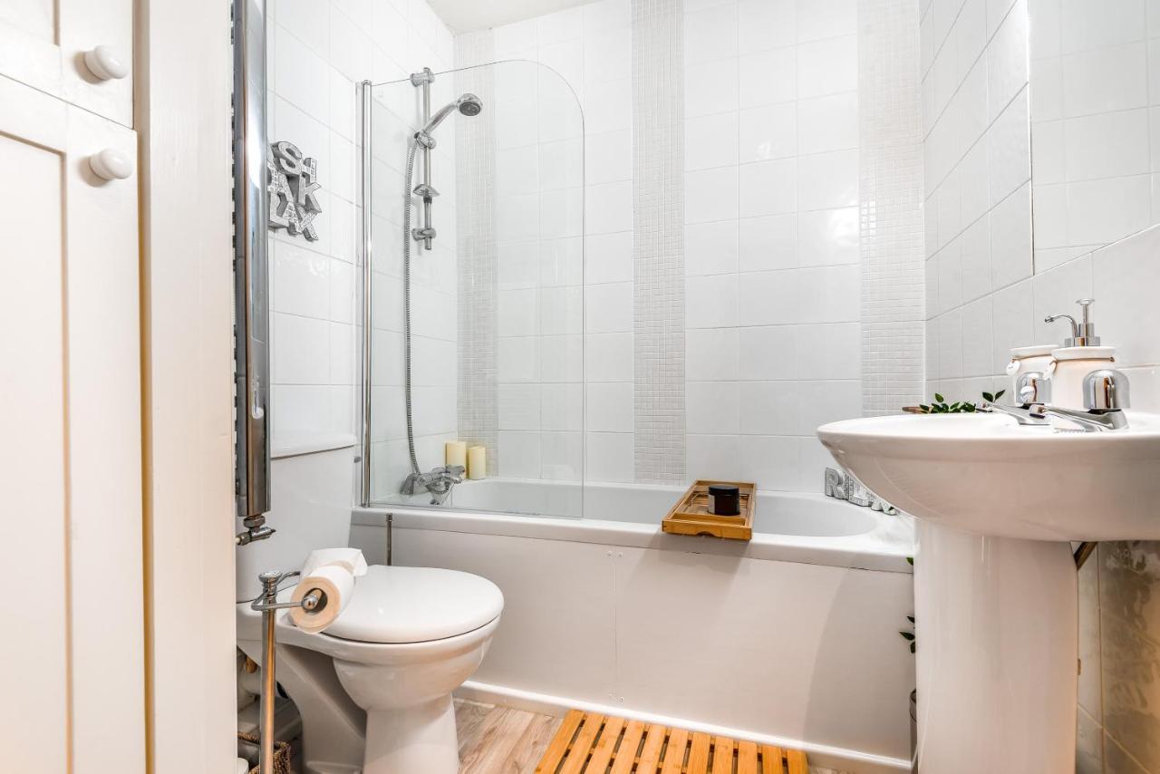 Chester City Centre Cottage, Sleeps 6 With Free Parking Exterior foto